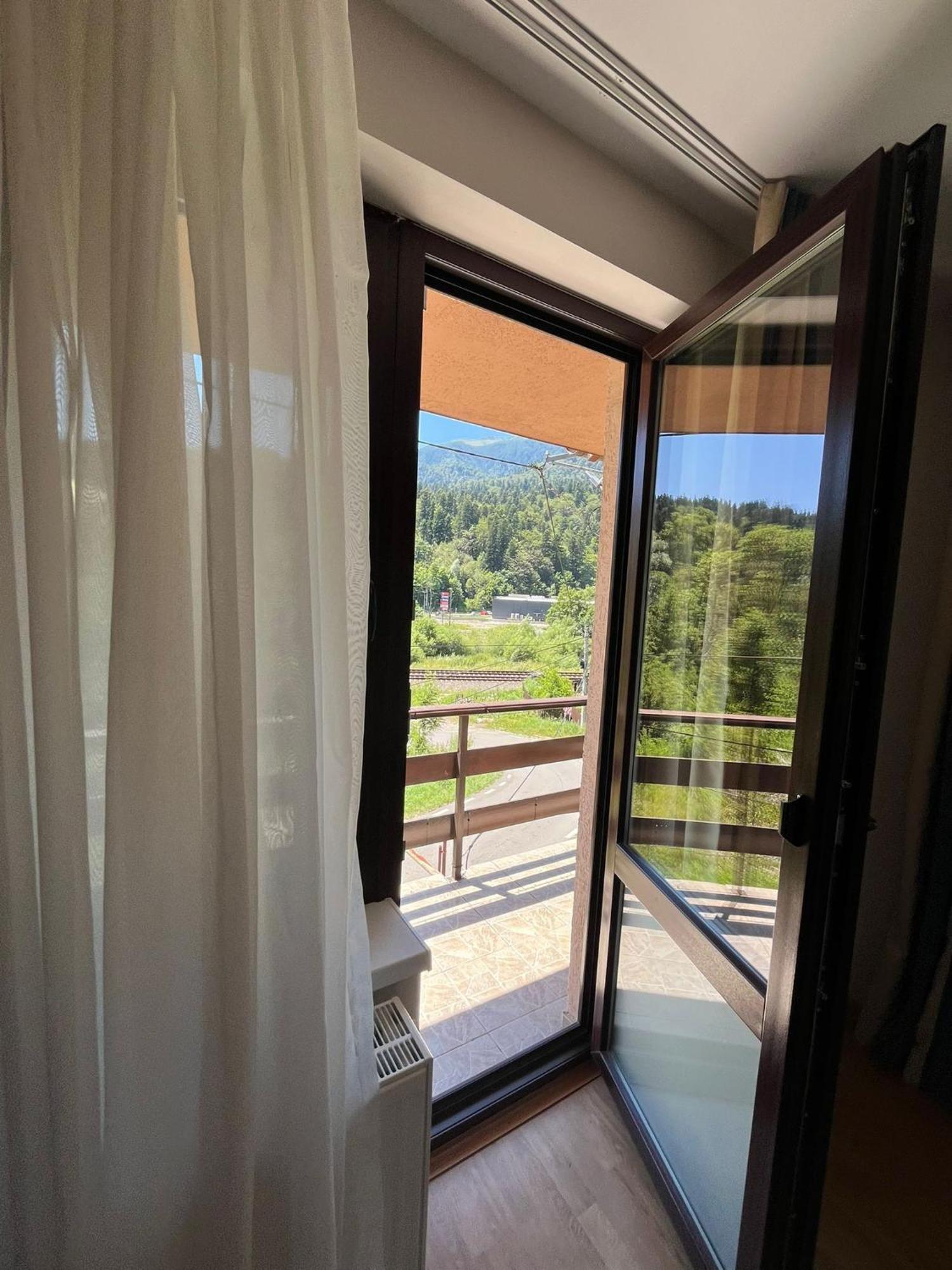 锡纳亚鲁瓦旅馆住宿加早餐旅馆 外观 照片